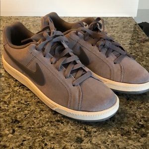 Nike Court Royale Suede sneaker-brand new